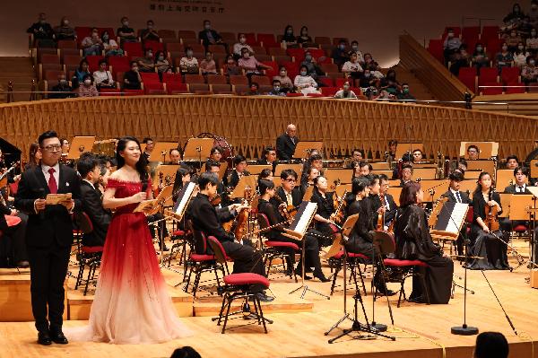 千里江山，以百年國樂致敬七秩榮光！